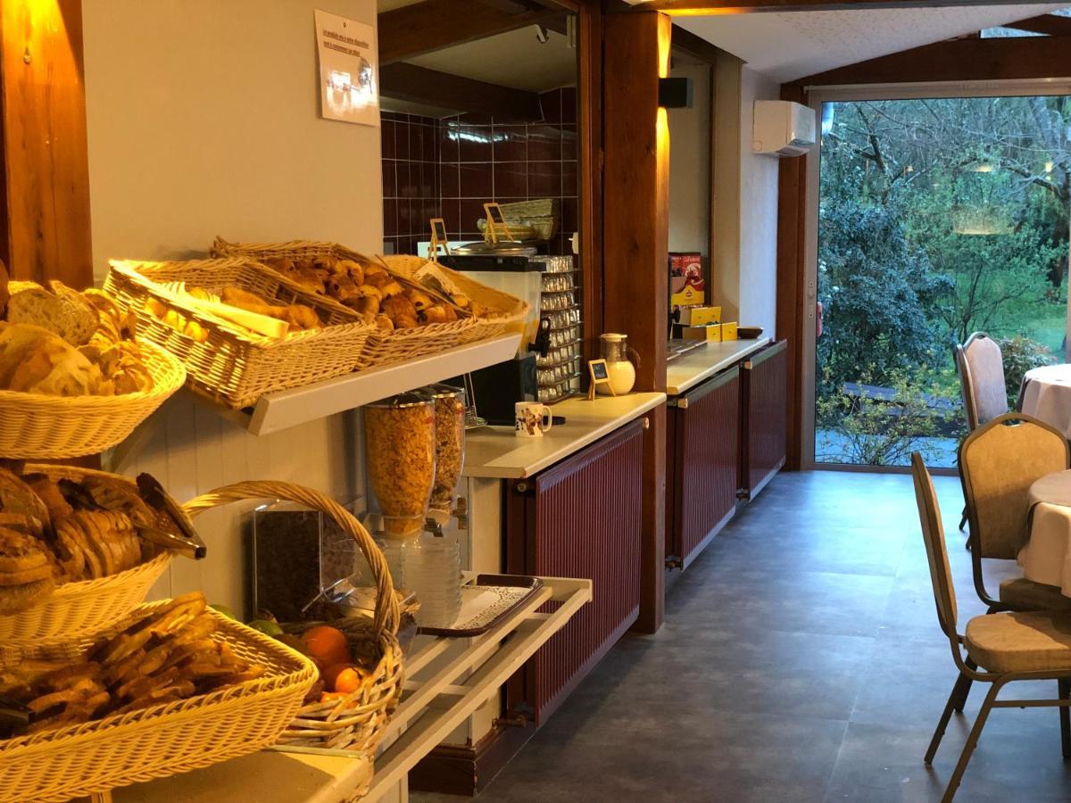 Auberge De La Petite Reine Siorac-en-Perigord Bagian luar foto