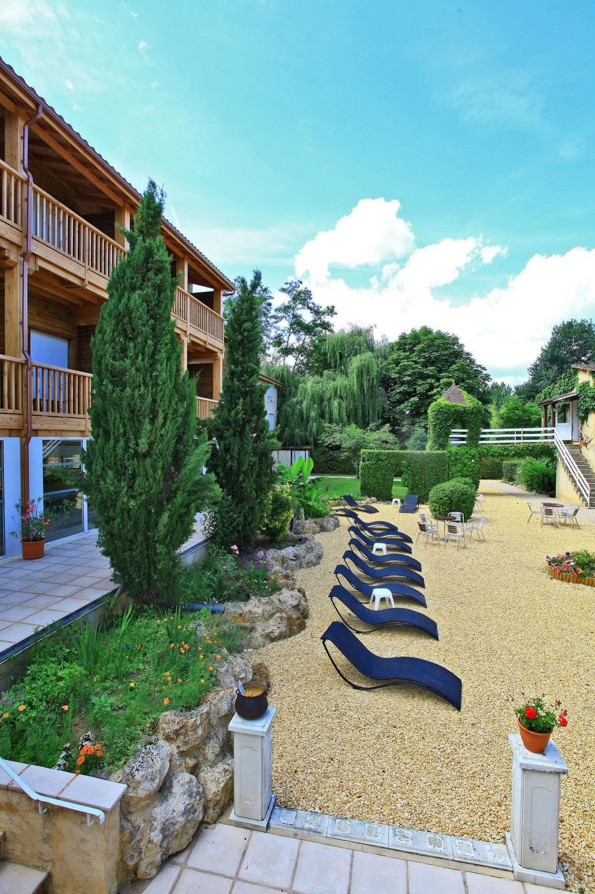 Auberge De La Petite Reine Siorac-en-Perigord Bagian luar foto
